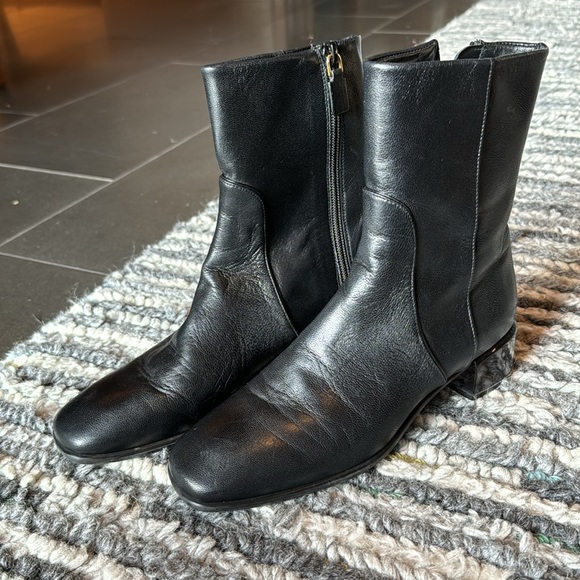 Stuart Weitzman ankle boots block heel good condition - Picture 8 of 8